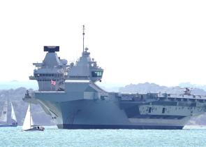 Νέο πλήγμα για το βρετανικό ναυτικό: Αποσύρεται το αεροπλανοφόρο ΗMS Prince of Wales, «έχει ασυνήθιστες ζημιές»