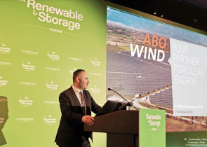 Σ. Παπαλάμπρου (ABO WIND): Η επέκταση των ΑΠΕ και η υποκατάσταση των ορυκτών καυσίμων είναι η μόνη βιώσιμη λύση για τη συγκράτηση του ενεργειακού κόστους