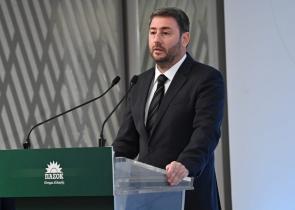 Με προτάσεις απαντά στην τοξικότητα