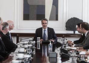 Μητσοτάκης σε Αμερικανούς βουλευτές: Απαράδεκτη η αμφισβήτηση της κυριαρχίας μας από την Τουρκία (Photos)