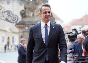 Κυβέρνηση: H αντιμετώπιση της ακρίβειας περνά μέσα από την Ευρώπη