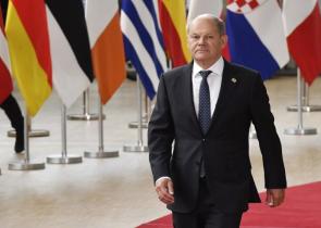 Ο Σολτς θα επισκεφθεί την Κίνα τον Νοέμβριο