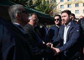ΠΑΣΟΚ: Κωδικός …Ακρίβεια!