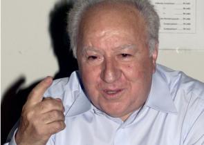Βασίλης Παπαζάχος: Η Θεσσαλονίκη αποχαιρετά τον κορυφαίο καθηγητή Γεωφυσικής