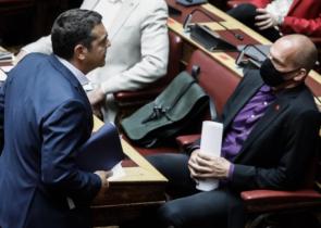 ΣΥΡΙΖΑ: Κωδικός «τελειώστε τον Βαρουφάκη»