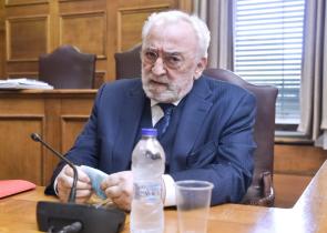 «Ο Αλέξης μου, ο Νίκος μου, ο Κώστας μου» ήταν τα παιδιά του Καλογρίτσα στο Μαξίμου