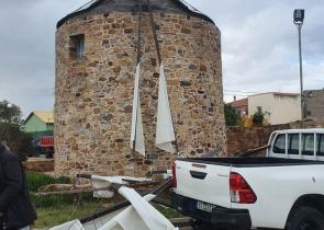 Χίος: Η στιγμή που υδροστρόβιλος σαρώνει την περιοχή του Βροντάδου (Βίντεο)