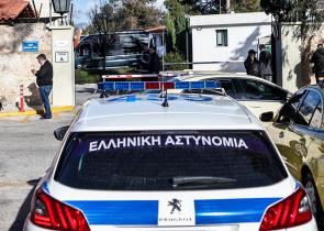 Κολλέγιο Αθηνών: Τι αναφέρει η Αστυνομία για το περιστατικό με τους εξωσχολικούς