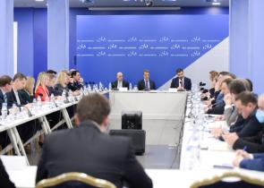 Οι δημοσκοπήσεις, τα κρίσιμα σημεία και η αισιοδοξία στο γαλάζιο στρατόπεδο