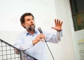 Οσμάν Καβάλα: Δικαστική φάρσα για έναν Τούρκο φιλάνθρωπο