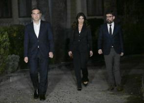 ΣΥΡΙΖΑ: «Θα τους ταράξουμε στη νομιμότητα»