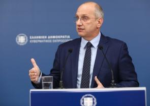 Οικονόμου: Καταδικάζουμε απερίφραστα την επίθεση στον Γιάνη Βαρουφάκη
