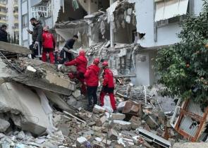 Σεισμός 7,8 Ρίχτερ: 1.600 οι νεκροί σε Τουρκία και Συρία (Photos)