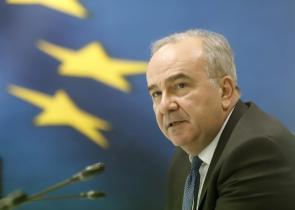 Στη Δικαιοσύνη προσφεύγει ο Νίκος Παπαθανάσης