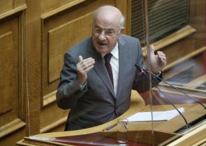 Προσπαθεί να μαζέψει τα ασυμμάζευτα ο Αθανασίου: Διαστρεβλώθηκαν όσα είπα, η αναφορά στον Μητσοτάκη ήταν παράδειγμα προς αποφυγή