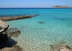 Tripadvisor: Τέσσερις ελληνικές παραλίες στη λίστα με τις καλύτερες του κόσμου