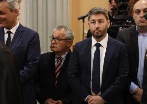 Ανδρουλάκης: Η πατρίδα μας θα προοδεύσει, μόνο αν σταθεί όρθια η νέα γενιά