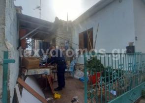 Σοκ στο Βόλο: Νεκρός για μέρες ηλικιωμένος μέσα σε σπίτι – τρώγλη