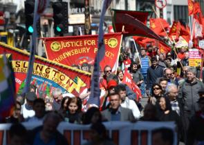 Υπό επίθεση τα εργασιακά δικαιώματα σε όλο τον κόσμο – Ποιες είναι οι 10 χειρότερες χώρες