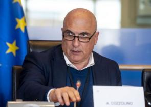 Qatargate: Ελεύθερος υπό όρους ο ευρωβουλευτής Αντρέα Κοτσολίνο