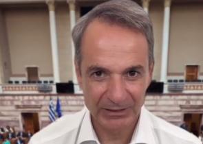 Το νέο βίντεο Μητσοτάκη στο TikTok – Οι 10 υποσχέσεις για το 2027 και η μία που θα «σπάσει»