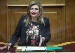 ΠΑΣΟΚ: Τη Λιακούλη προτείνει ο Ανδρουλάκης για γραμματέα της Κοινοβουλευτικής Ομάδας