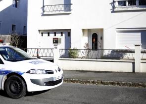 Μεγάλη ανατροπή στη Γαλλία: Ο εισαγγελέας αμφιβάλλει για τους ισχυρισμούς της 53χρονης ότι την είχε φυλακισμένη ο άντρας της