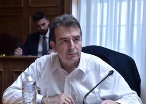 Βάζει φρένο στις ελλείψεις φαρμάκων ο Χρυσοχοΐδης