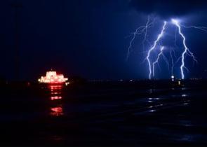 Heavy rain and thunderstorms in Attica from Storm Elias; Fokida, Evia, Fthiotida, Achaia on alert