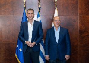 Συνάντηση Γιάννη Οικονόμου με Κώστα Μπακογιάννη για την αστυνόμευση στην Αθήνα