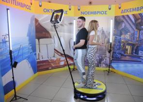 Το 360ᵒ video booth που ενθουσίασε τους επισκέπτες του River West