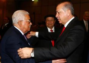 Επικοινωνία Ερντογάν – Αμπάς: Μεσολαβητικό ρόλο διεκδικεί ο Τούρκος πρόεδρος