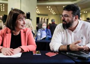 Κοινή δήλωση Σβίγκου-Βασιλειάδη: «Με αδιαμφισβήτητο τρόπο η εκλογή Κασσελάκη»