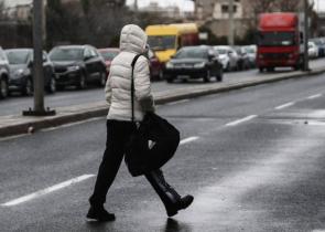 Ισχυρός αντικυκλώνας θα διατηρήσει το τσουχτερό κρύο για αρκετές ημέρες