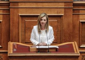 Μερόπη Τζούφη: Ο κύκλος του ΣΥΡΙΖΑ έχει κλείσει - Αποχωρώ με βαθιά λύπη