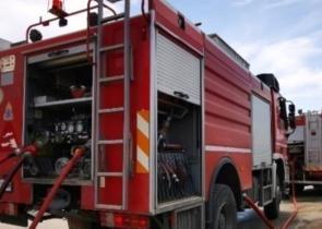 Φωτιά στο Άλσος Βεΐκου -Επιχειρούν 24 πυροσβέστες