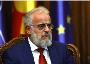 Βόρεια Μακεδονία: Το κοινοβούλιο εξέλεξε τον Ταλάτ Τζαφέρι υπηρεσιακό πρωθυπουργό της χώρας