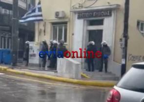 Χαλκίδα: Ένταση έξω από το Εφετείο για την Πόλα Ρούπα