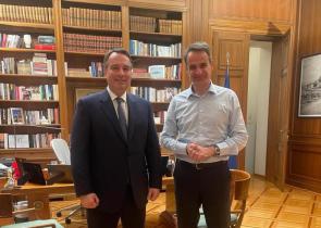 Συνάντηση του Θανάση Παπαθανάση με τον Πρωθυπουργό Κυριάκο Μητσοτάκη