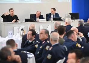 Καλλιπάτειρα: Πραγματοποιήθηκε η πρώτη αστυνομική άσκηση επί χάρτου με θέμα την αθλητική βία