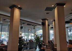 Emporio café: Το ιστορικό καφέ της Δάφνης τώρα σερβίρει και τα καλύτερα pancakes της Αθήνας