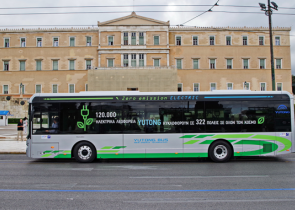 First of 140 electric buses arrive in Athens