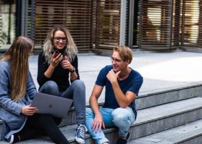 Ανατροπή για τους millennials: Θα είναι η πλουσιότερη γενιά στην Ιστορία