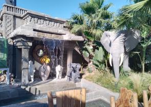 Gajah: Ένα κρυμμένο ασιατικό νησί σε ένα bar restaurant