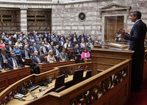 Συνεδριάζει η ΚΟ της ΝΔ – Μήνυμα Μητσοτάκη για επανεκκίνηση