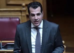 Πλεύρης για συνθήματα υπαξιωματικών: Δεν θέλω ναύτες που να λένε «περνά περνά η μέλισσα»