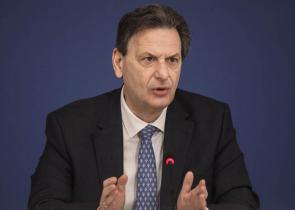 Σκυλακάκης: Η παρέμβαση στο ρεύμα έγινε σε ένα ακραίο φαινόμενο