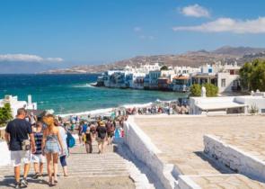 Αστυνομικές επιχειρήσεις σε Ζάκυνθο, Μύκονο και Πάρο: 18 συλλήψεις για παραβατικές συμπεριφορές