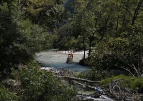 Επιχείρηση διάσωσης στον Αχέροντα: Στο Κέντρο Υγείας ο 32χρονος τραυματίας