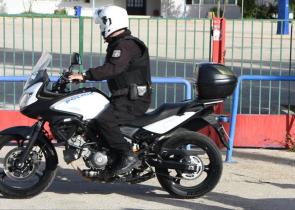 Πετρούπολη: Άγριος ξυλοδαρμός τριών μαθητών έξω από Λύκειο - Στο νοσοκομείο 17χρονος